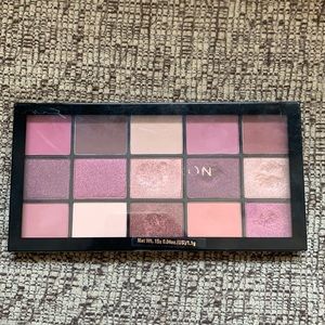 Makeup Revolution London, eyeshadow palette
